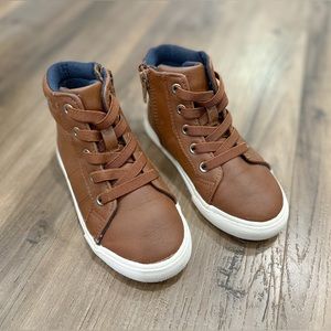 Boys Cat & Jack Mateo High Top Sneakers Size 9